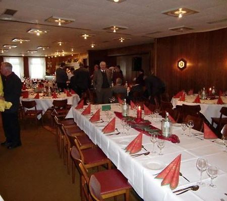 Stadland Hotel Restaurant Albrechts מראה חיצוני תמונה