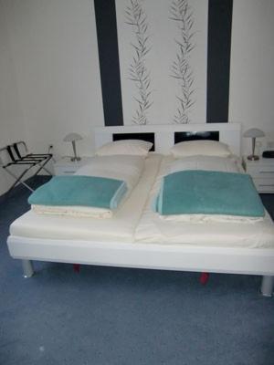 Stadland Hotel Restaurant Albrechts מראה חיצוני תמונה